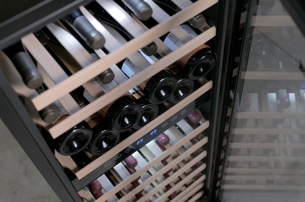 100 Bottiglie Collezione Party + OMAGGIO Cantinetta Datron - immagine 5