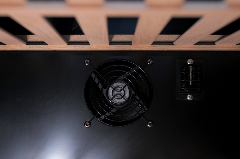 100 Bottiglie Collezione Party + OMAGGIO Cantinetta Datron - immagine 6